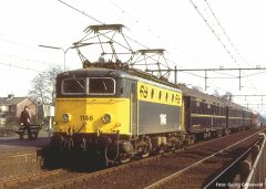 PIKO 40375 N-E-Lok/Sound Rh 1100 NS IV + Next18 De (Spur N)