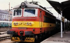 PIKO 97409 ~E-Lok/Sound Rh 242 rot-gelb ?SD V + Pl (Spur H0)