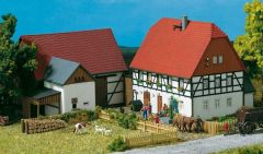 Auhagen 11350 Kleines Gehöft (Spur H0)