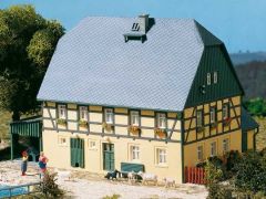 Auhagen 11359 Großes Bauernhaus (Spur H0)
