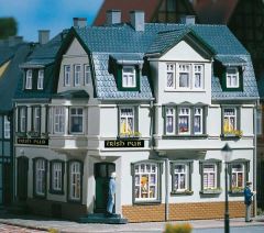 Auhagen 12255 Eckhaus Irish Pub
