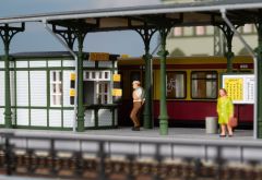 Auhagen 13356 TT S-Bahn Bahnsteigausst. (Spur TT)